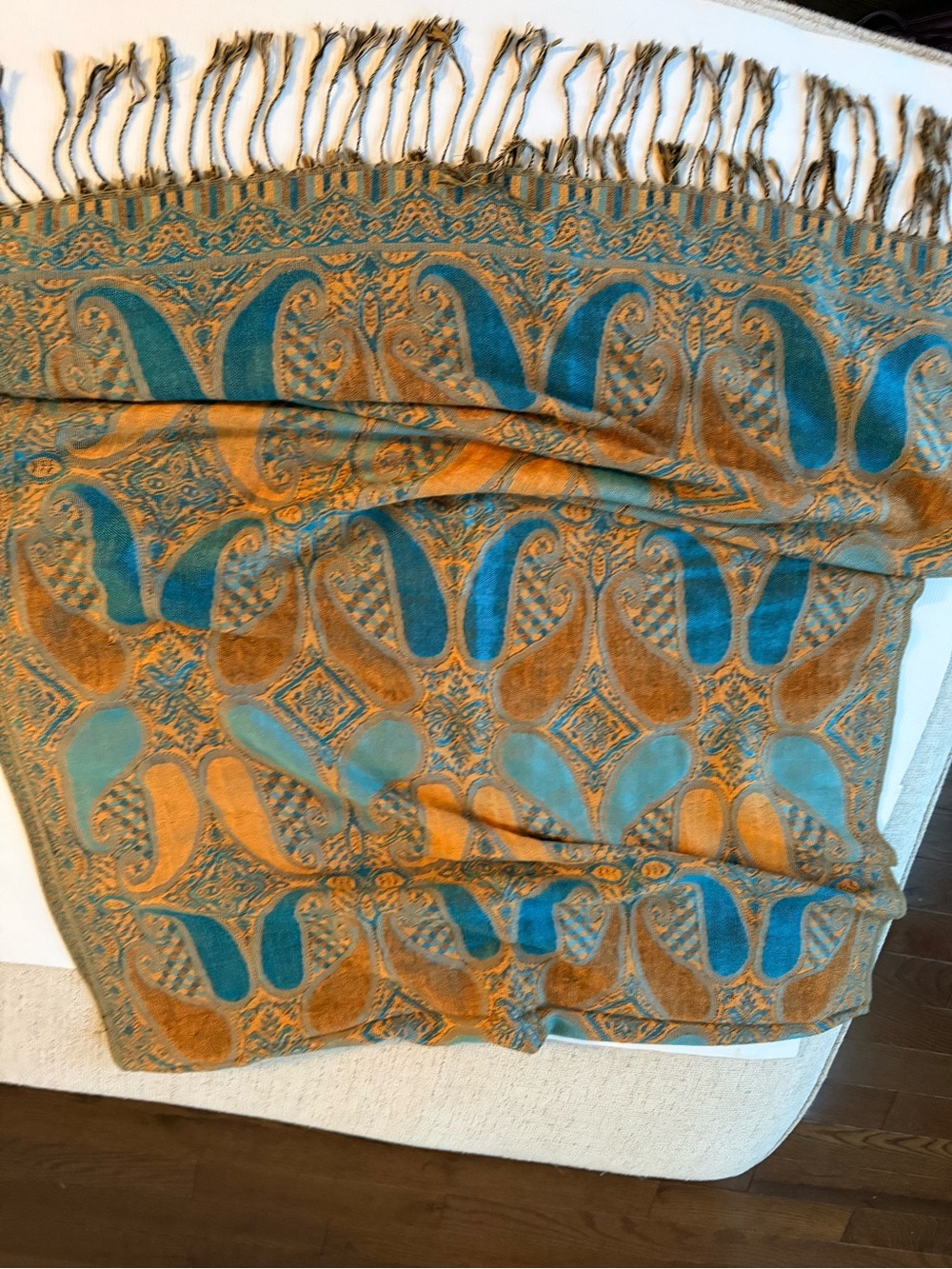 pashmina Stunning Silk Blend Teal and Gold Paisley Woven Shawl Scarf Wrap - Picture 4 of 5